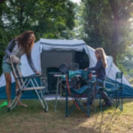 Les Hortensias Grande Tente Familiale Deux Chambres Et Sejour Vue Mer Sur Camping Nature Plestin-les-Grèves Exteriér fotografie