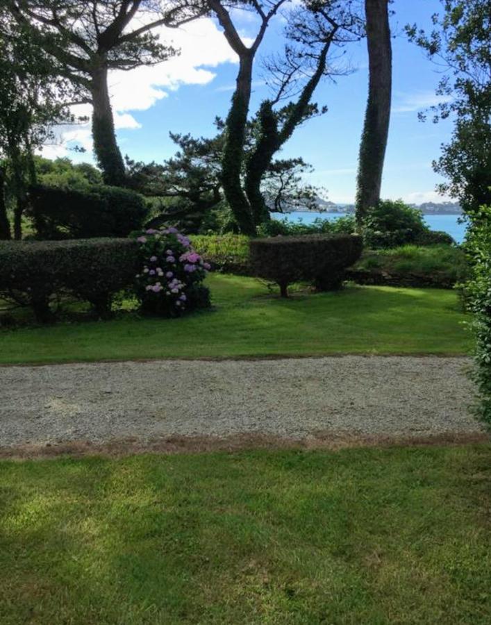 Les Hortensias Grande Tente Familiale Deux Chambres Et Sejour Vue Mer Sur Camping Nature Plestin-les-Grèves Exteriér fotografie