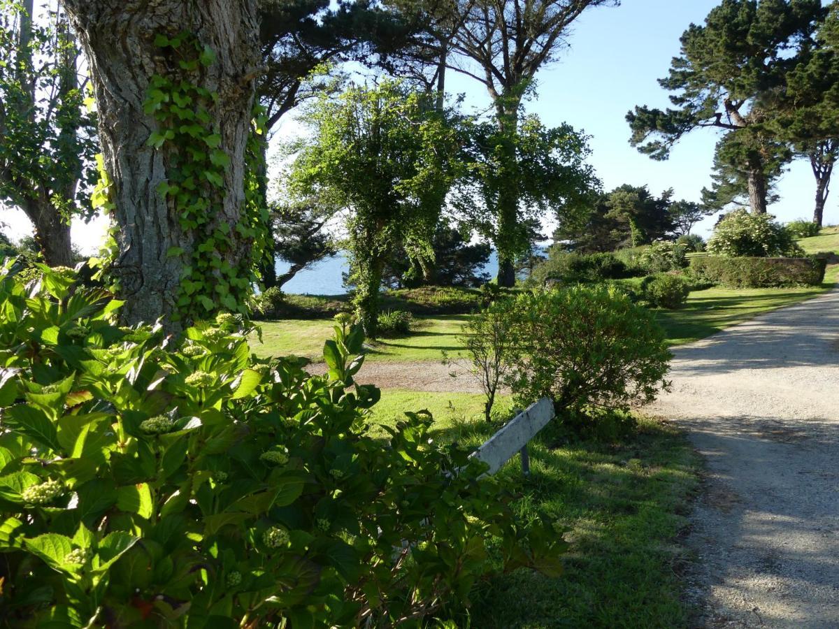 Les Hortensias Grande Tente Familiale Deux Chambres Et Sejour Vue Mer Sur Camping Nature Plestin-les-Grèves Exteriér fotografie